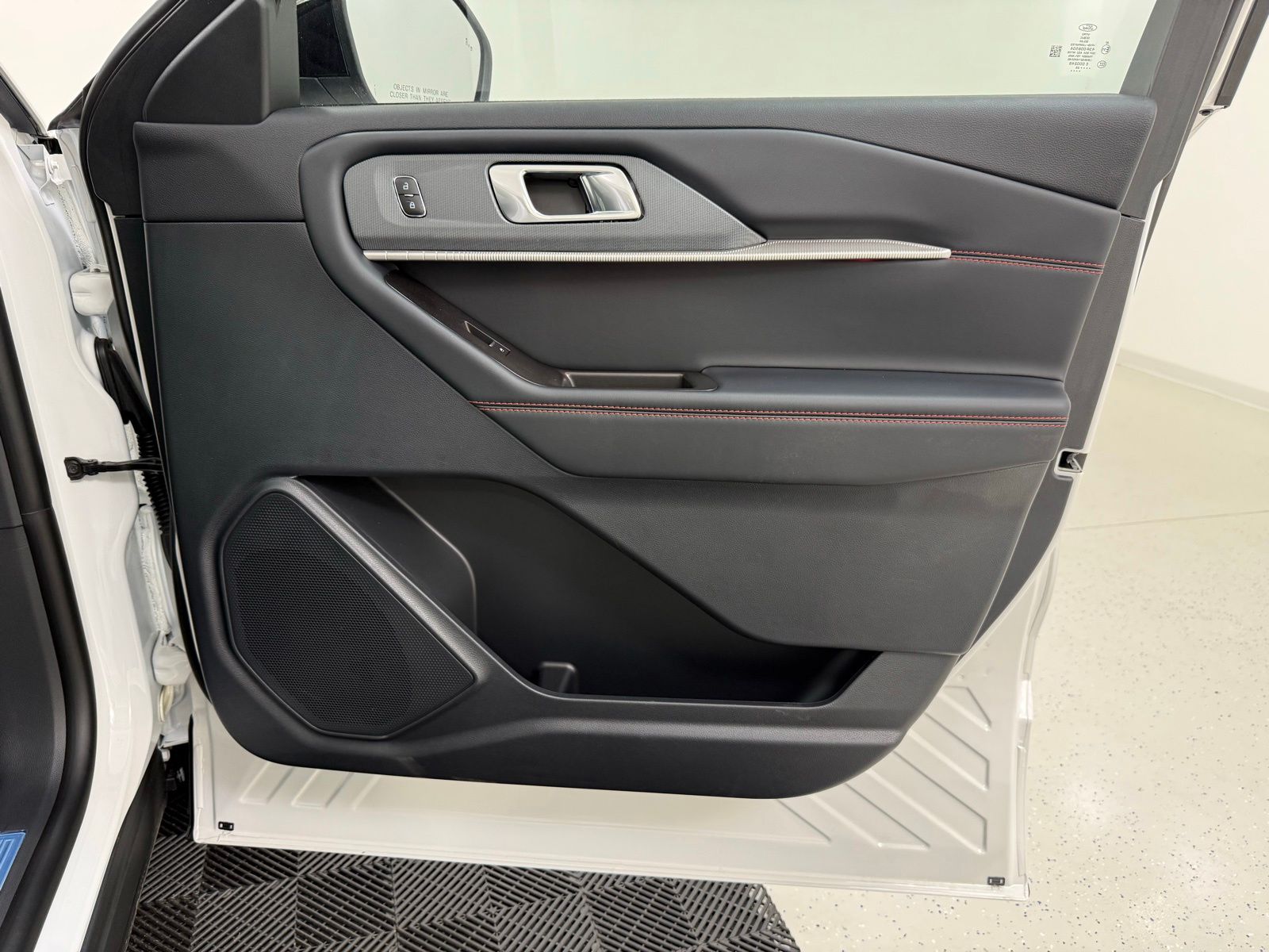 New 2026 Ford Explorer - photo 33