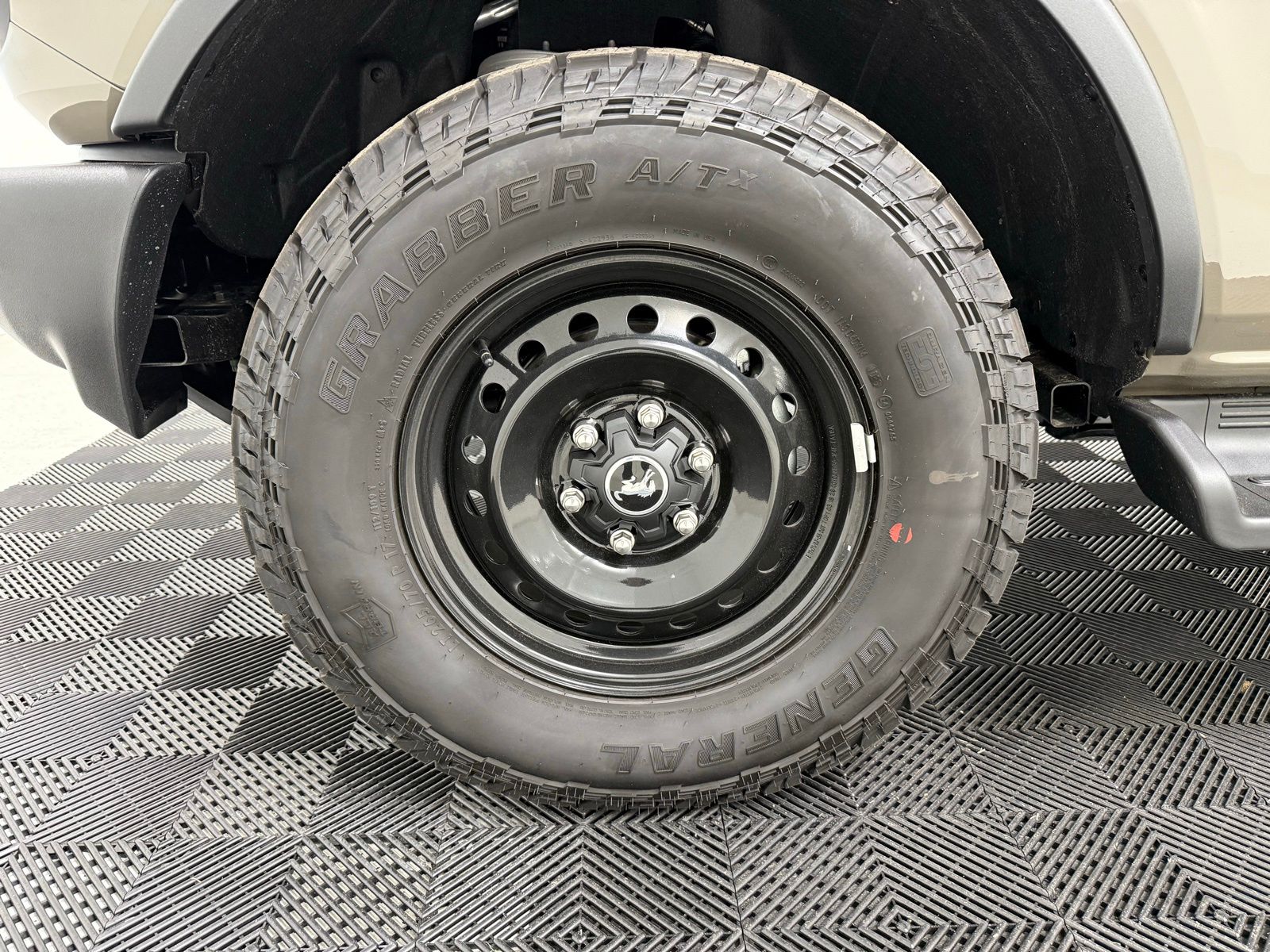 New 2026 Ford Bronco - photo 11