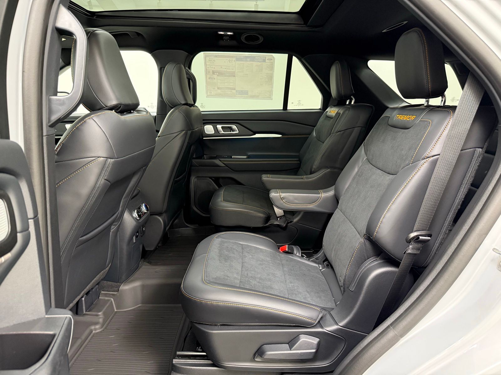 New 2026 Ford Explorer - photo 23
