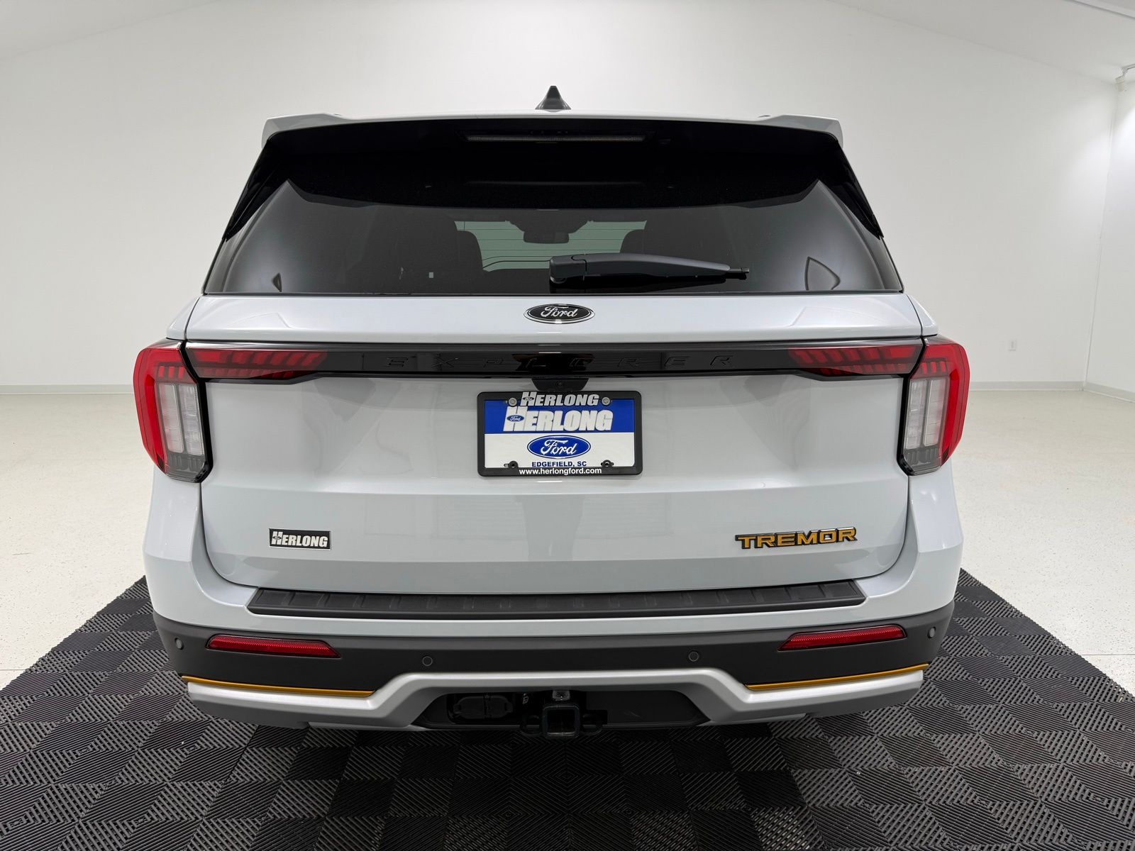 New 2026 Ford Explorer - photo 7