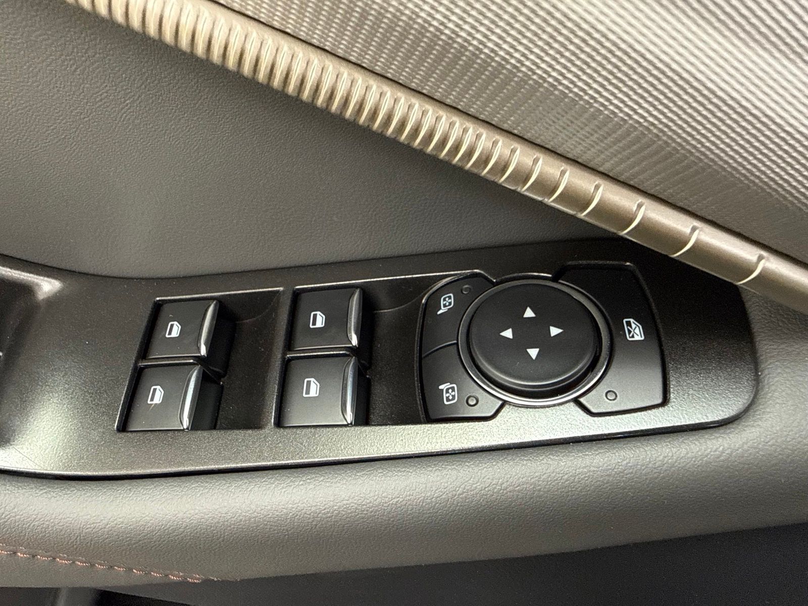 New 2026 Ford Explorer Active - photo 11