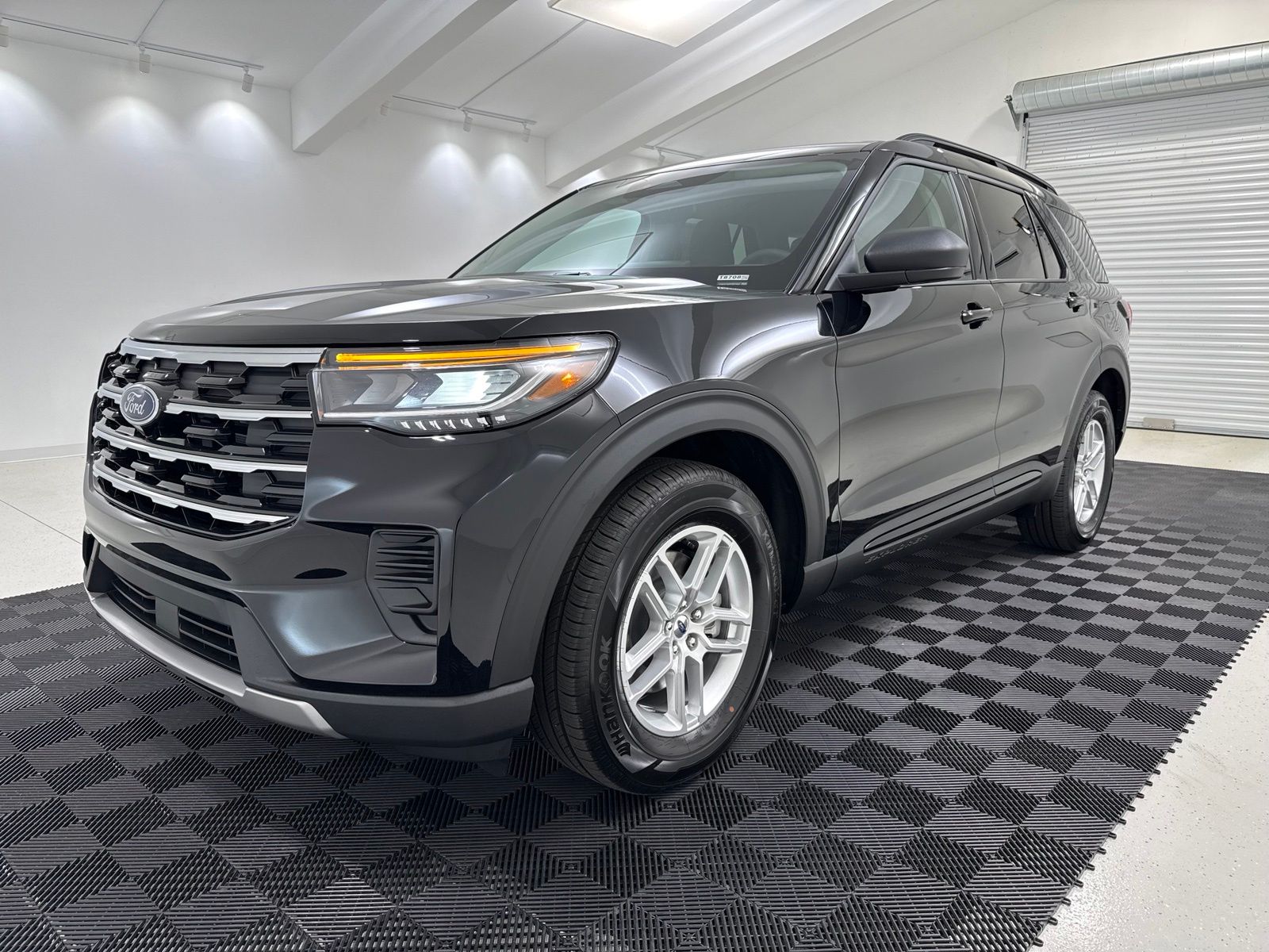 New 2026 Ford Explorer Active - photo 4