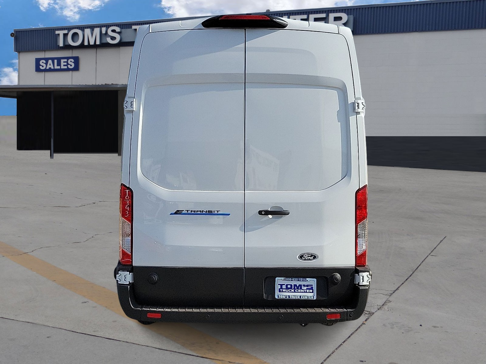 New 2026 Ford E-Transit 350 - photo 6