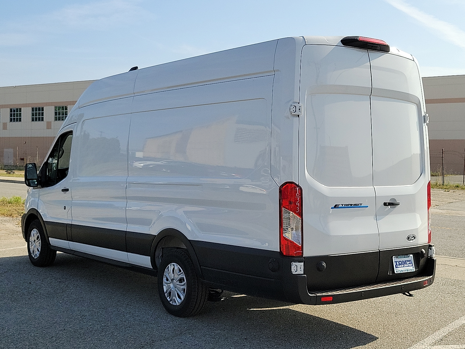 New 2026 Ford E-Transit 350 - photo 7