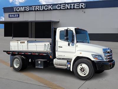 Used 2021 Hino 268A - photo 1