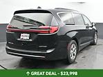 Used 2022 Chrysler Pacifica Limited Minivan for sale #02P1997 - photo 2