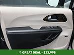 Used 2022 Chrysler Pacifica Limited Minivan for sale #02P1997 - photo 17