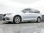 Used 2022 Chrysler Pacifica Limited Minivan for sale #02P1998 - photo 44