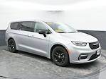 Used 2024 Chrysler Pacifica Touring L Minivan for sale #02P2414 - photo 3