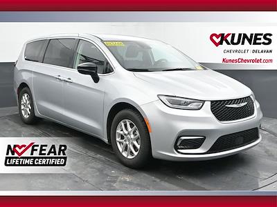 Used 2024 Chrysler Pacifica Touring L Minivan for sale #02P2425 - photo 1