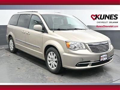 Used 2014 Chrysler Town and Country - photo 1