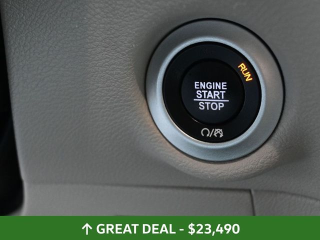 Used 2024 Chrysler Pacifica - photo 28