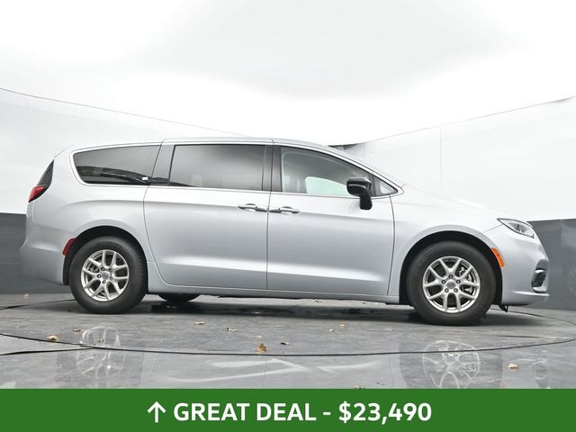 Used 2024 Chrysler Pacifica - photo 54