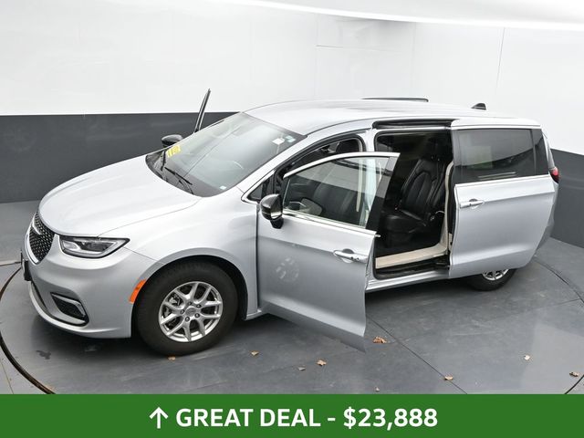 Used 2024 Chrysler Pacifica - photo 63