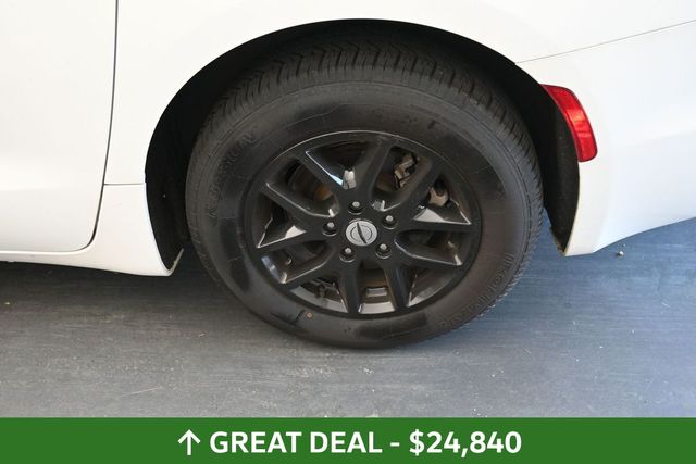 Used 2024 Chrysler Pacifica - photo 15