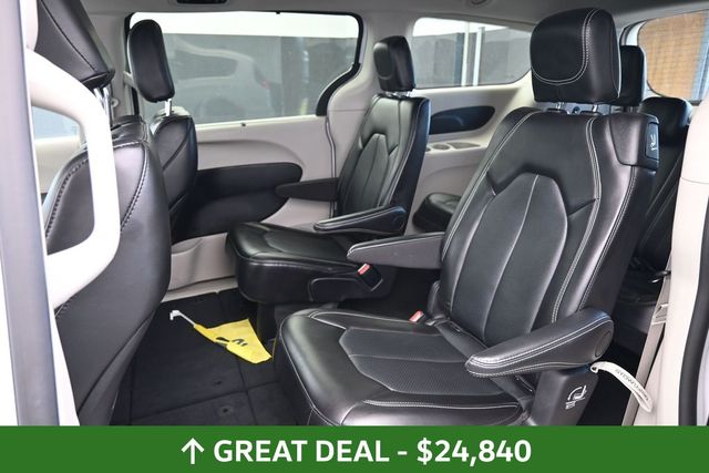 Used 2024 Chrysler Pacifica - photo 19
