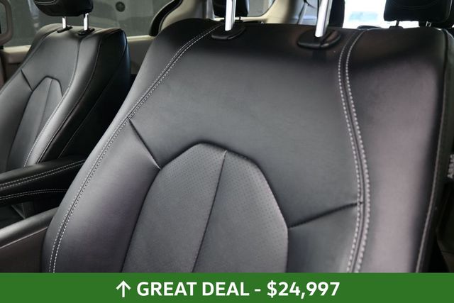 Used 2024 Chrysler Pacifica - photo 23