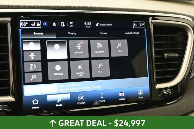Used 2024 Chrysler Pacifica - photo 29