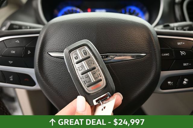 Used 2024 Chrysler Pacifica - photo 38