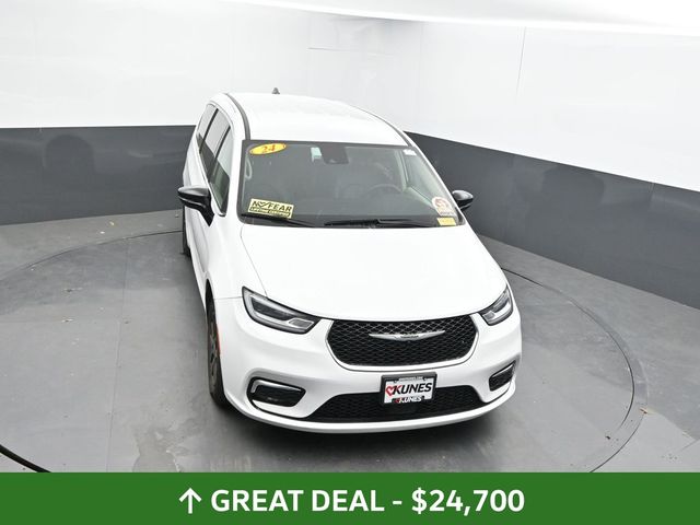 Used 2024 Chrysler Pacifica - photo 39