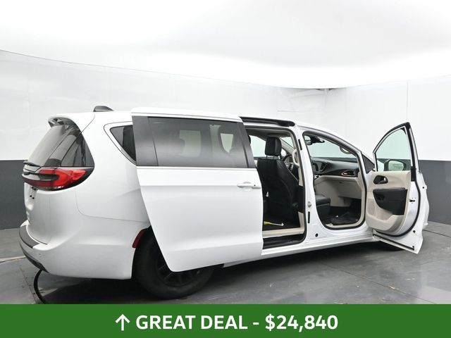 Used 2024 Chrysler Pacifica - photo 58