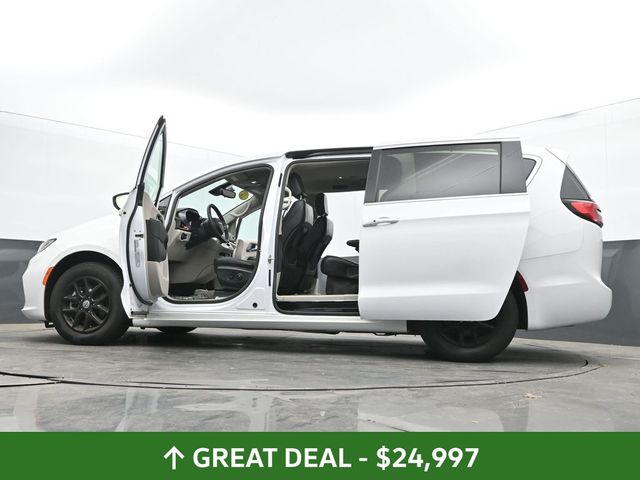 Used 2024 Chrysler Pacifica - photo 73