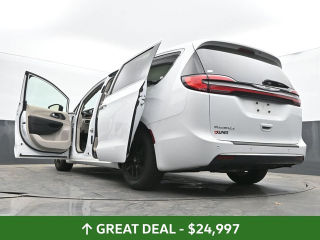 Used 2024 Chrysler Pacifica - photo 74