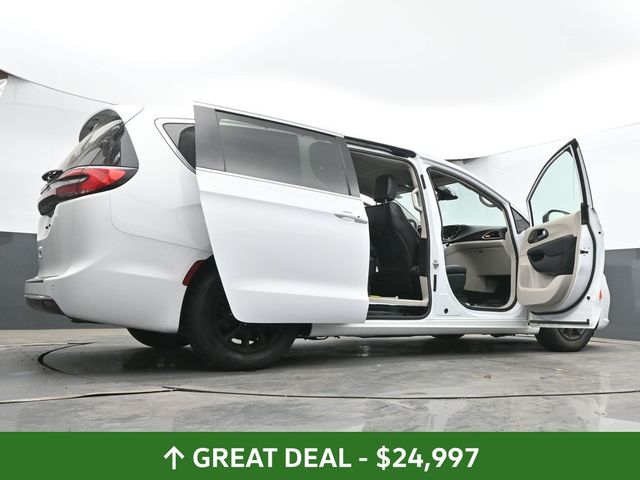 Used 2024 Chrysler Pacifica - photo 76