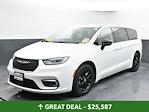 Used 2024 Chrysler Pacifica Touring L Minivan thumbnail 6