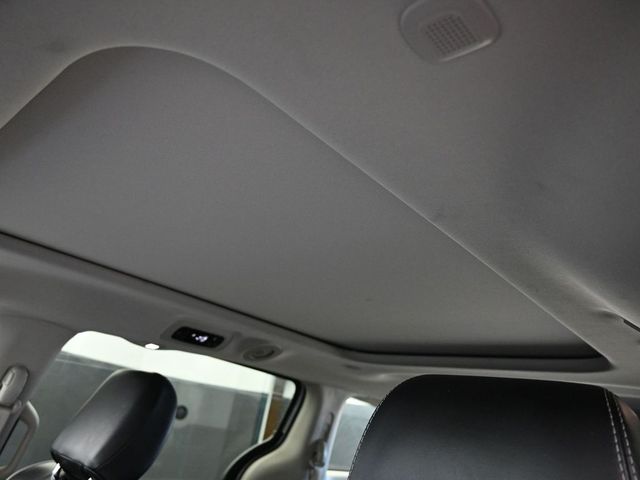 Used 2023 Chrysler Pacifica - photo 24