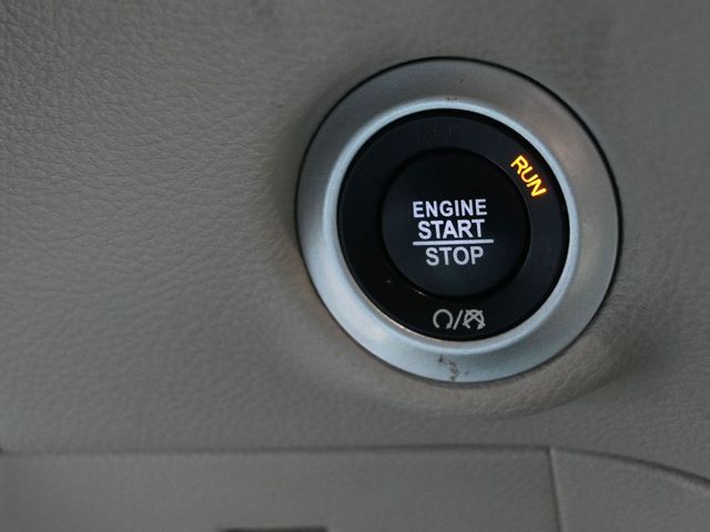 Used 2023 Chrysler Pacifica - photo 29