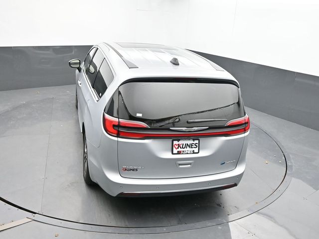 Used 2023 Chrysler Pacifica - photo 47