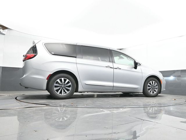 Used 2023 Chrysler Pacifica - photo 57