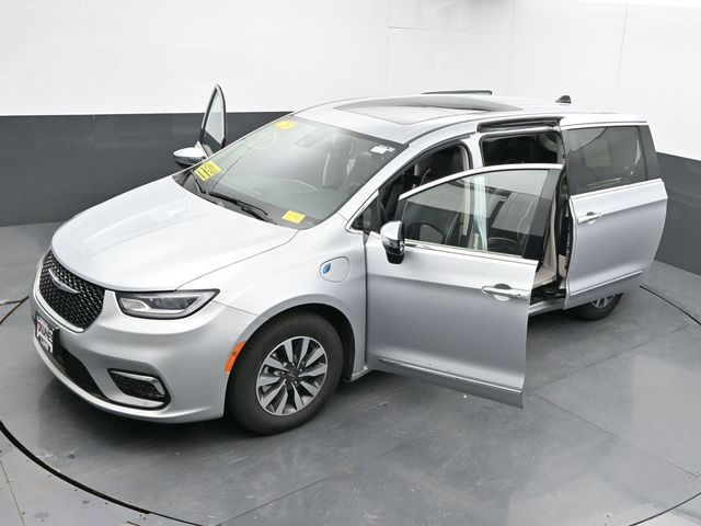 Used 2023 Chrysler Pacifica - photo 68