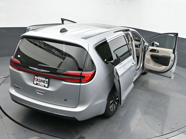 Used 2023 Chrysler Pacifica - photo 71