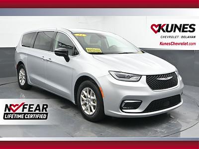 2024 Chrysler Pacifica FWD Minivan for sale #02P2724 - photo 1
