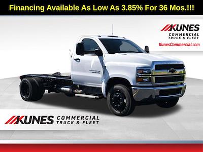 2024 Chevrolet Silverado 5500 Regular Cab DRW 4x2 Cab Chassis for sale #02T1492 - photo 1
