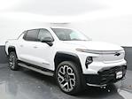 New 2025 Chevrolet Silverado EV RST Crew Cab AWD Pickup for sale #02T2097 - photo 3