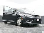 Used 2017 Chrysler Pacifica Touring L Minivan for sale #02X1024N - photo 67
