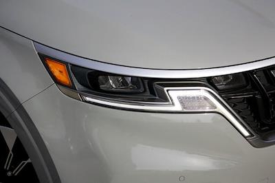 Used 2024 Kia Carnival EX Minivan for sale #146132A - photo 2