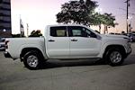 2022 Nissan Frontier Crew Cab 4WD Pickup for sale #183650A - photo 5