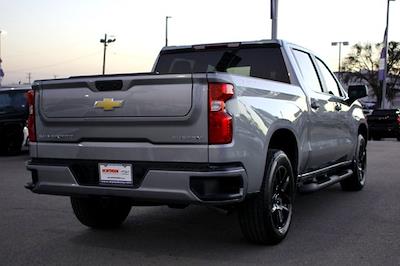 New 2026 Chevrolet Silverado 1500 Custom Crew Cab for sale #217905 - photo 2