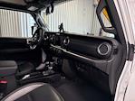 2020 Jeep Gladiator Crew Cab 4x4 Pickup for sale #P11202A - photo 15