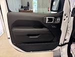 2020 Jeep Gladiator Crew Cab 4x4 Pickup for sale #P11202A - photo 23