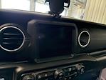 2020 Jeep Gladiator Crew Cab 4x4 Pickup for sale #P11202A - photo 32