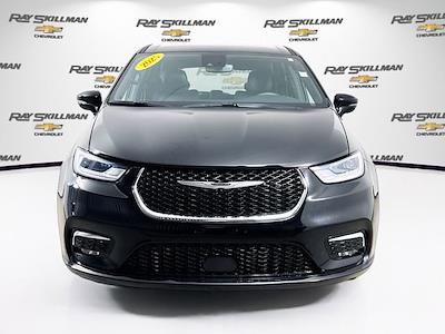 2025 Chrysler Pacifica FWD Minivan for sale #P11528 - photo 2