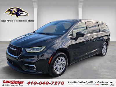 Used 2023 Chrysler Pacifica Touring L Minivan for sale #BJ1590 - photo 1