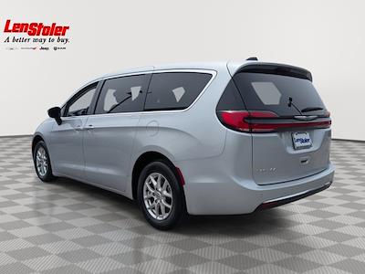 Used 2023 Chrysler Pacifica Touring L Minivan for sale #BJ1626 - photo 2