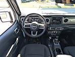 2023 Jeep Gladiator Crew Cab 4WD Pickup for sale #BJ1835 - photo 17