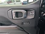 2022 Jeep Gladiator Crew Cab 4WD Pickup for sale #BJ2041 - photo 19